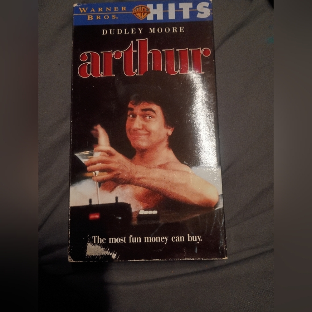 Arthur – Dudley Moore – Vintage Comedy VHS (Warner Bros. Hits)